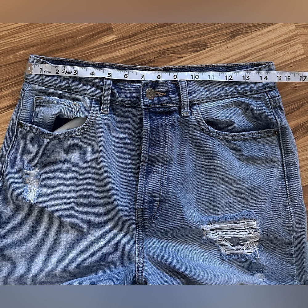 Cello High Rise Button Fly Straight Distressed Jeans Size 7/28 - Picture 10 of 10